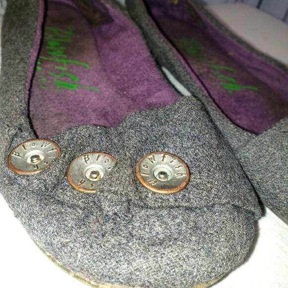GUC, Girls Blowfish Gray Tweed style flats w/ metal toned button accents, Sz 13. - Picture 1 of 11
